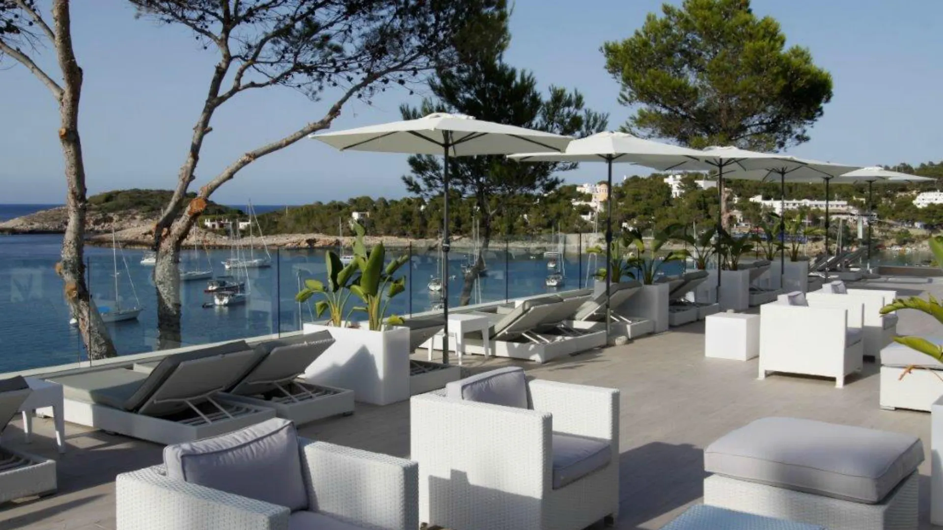 Bg Portinatx Beach Club Hotel 4*,  Spanien