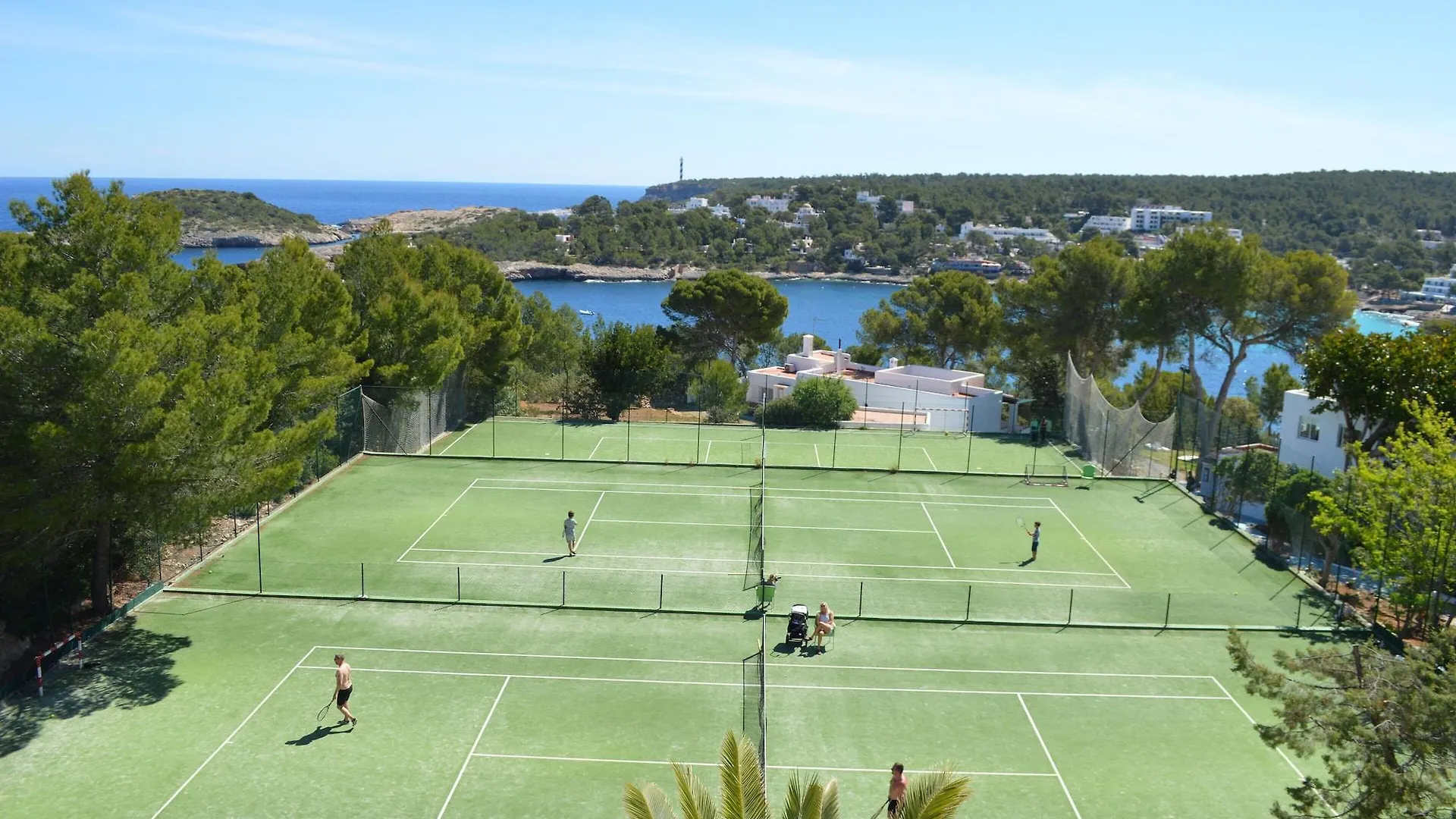 Bg Portinatx Beach Club Hotel