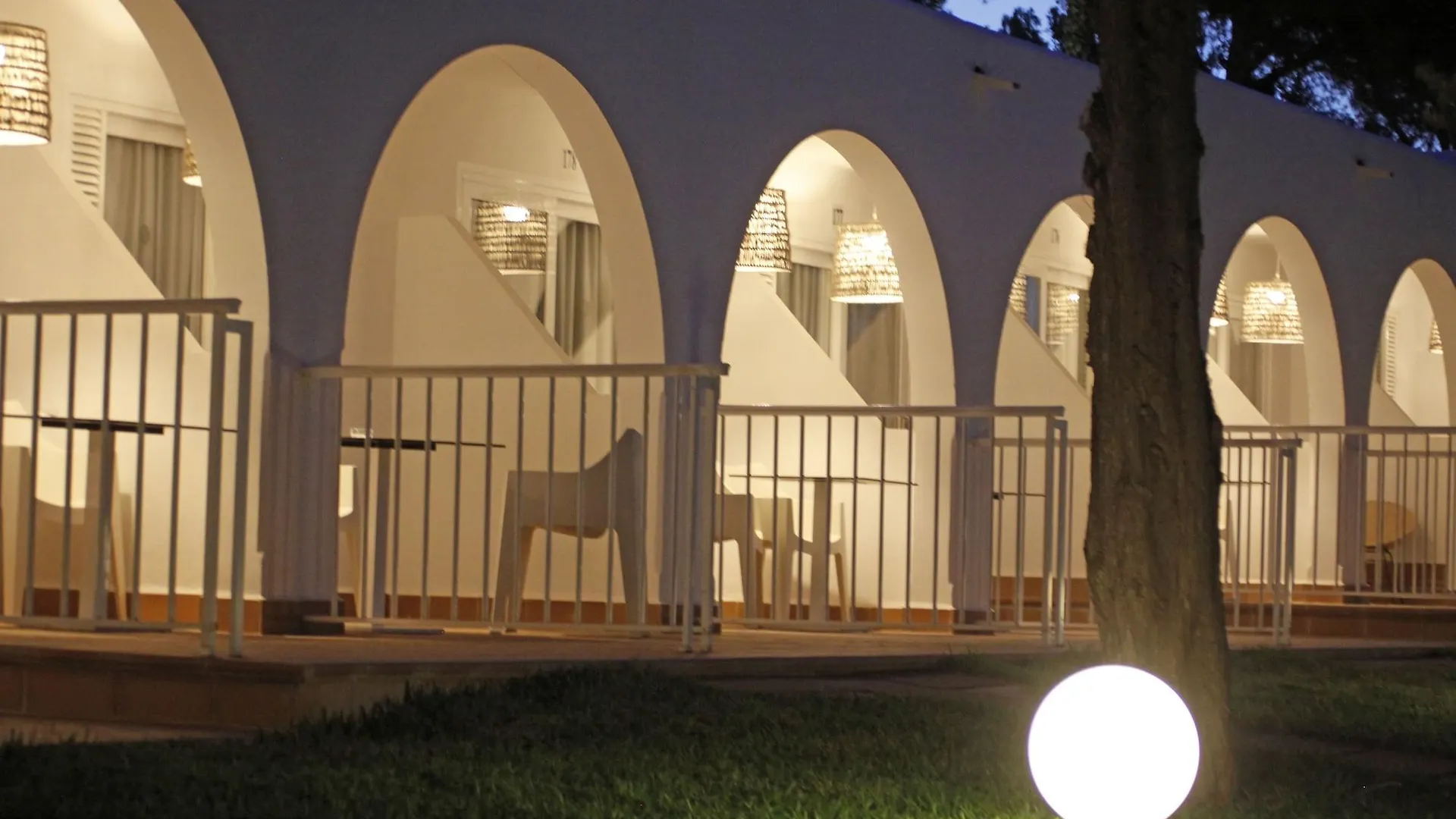 Bg Portinatx Beach Club Hotel