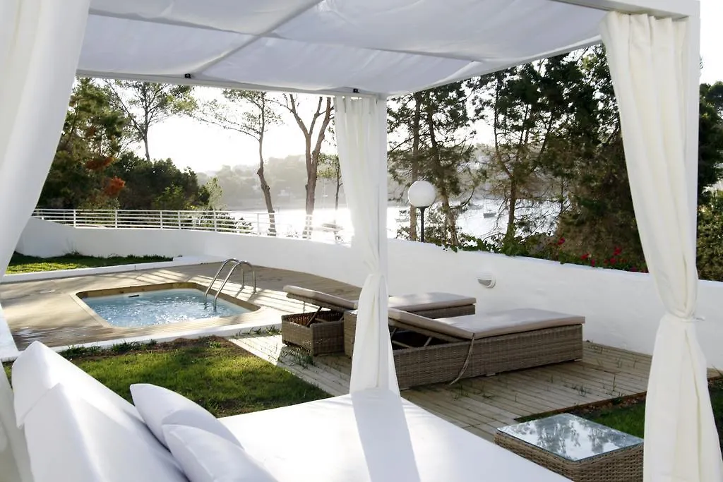 Bg Portinatx Beach Club Hotel 4*,