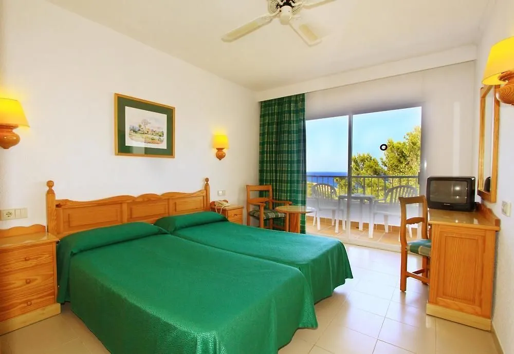 Bg Portinatx Beach Club Hotel